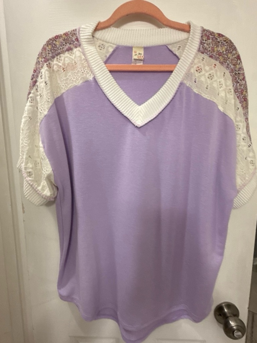 7th Ray Lavender V-Neck Top with Cream Lace & Floral Shoulders